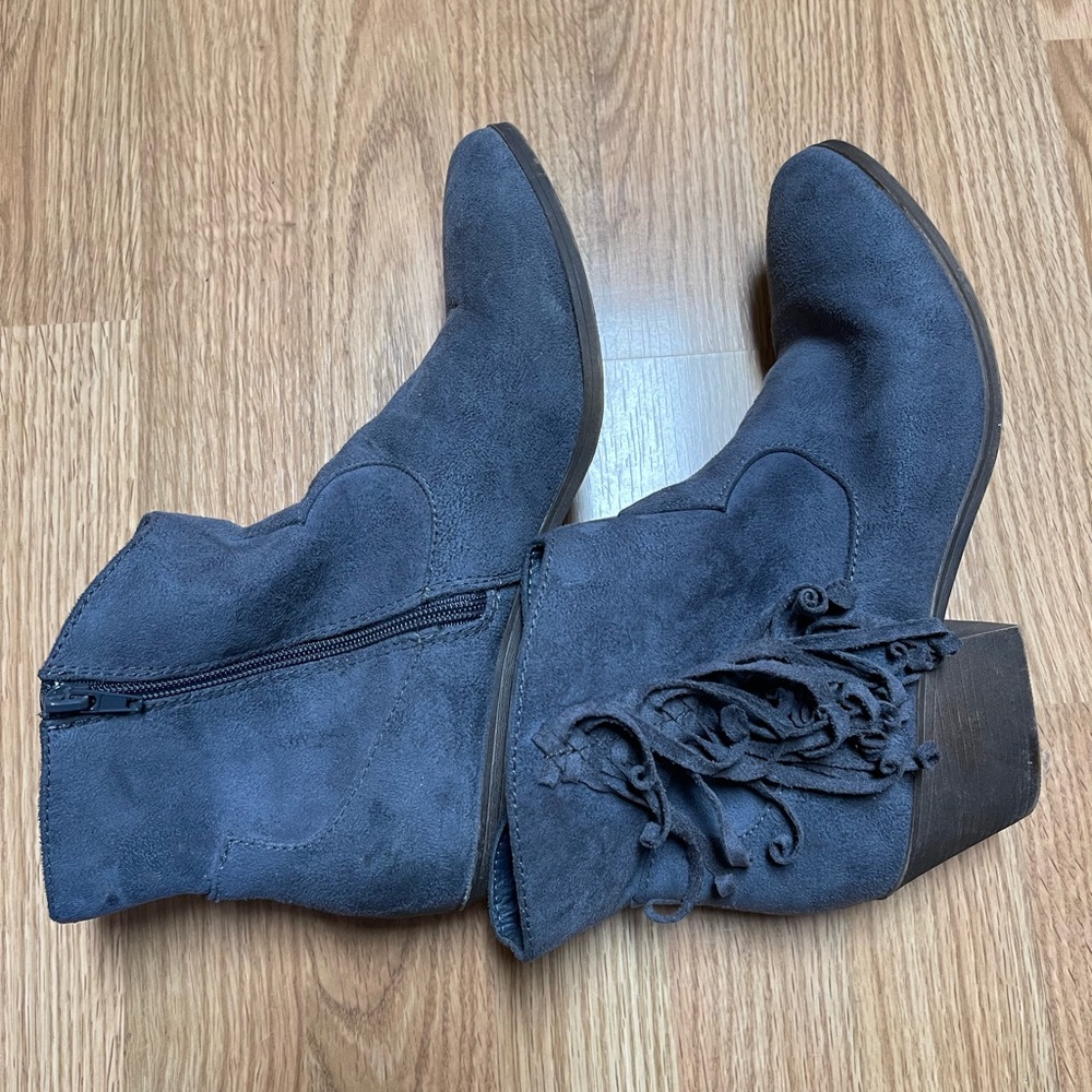 Trucraft size 10 fringe boots in dark blue